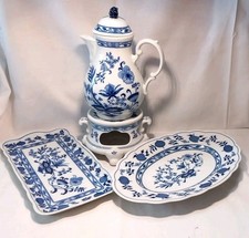 Bavaria Germany Zwiebelmuster Kucchenplatte Servierplatte Stövchen Kanne