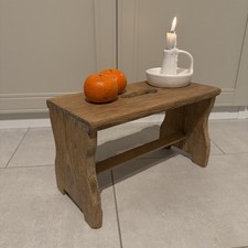 Alte kleine Bank Bänkchen Fußbank Hocker Schemel Kiefernholz / L34,5 B17 H21 cm