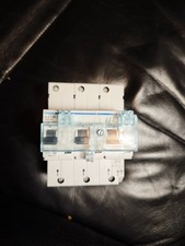 Hager HTS335E SLS-Schalter - Weiß, 3-polig, 35A