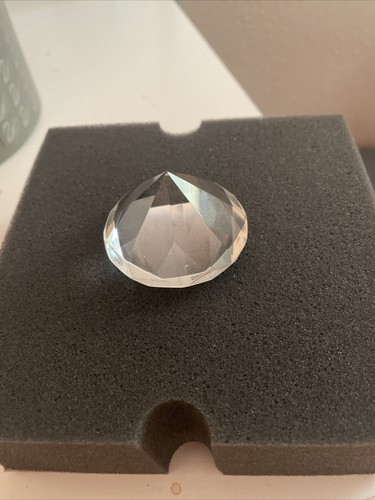 Pyramide glas - pyramide,