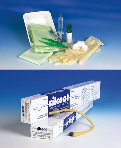 Katheterset mit blasenkatheter - katheterset,