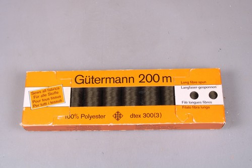 Garn packung mit rollen - packung,