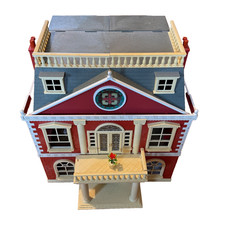 Red Grand Hotel Sylvanian Families großes Puppenhaus mit 15x Figuren + Möbel