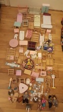 Puppenstube weiß Holzmöbel