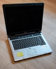 Fujitsu Siemens Amilo Laptop M1437G, 2 GB RAM, 200 GB Festplatte