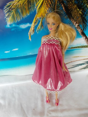 Barbie puppe mit rosa kleid - puppe,,