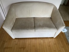 Ausziehbares Schlafsofa mit