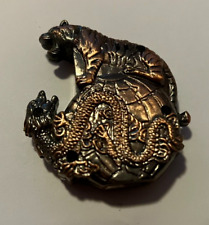 Asiatisches Feuerzeug, Drache und Tiger, Kupfer ? (kupferfarben), Gasfeuerzeug