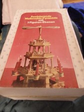 Schöne Weihnachtspyramide  Advent Dekoration Holz Tischpyramide mit Kerzen