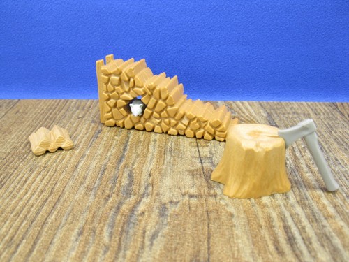 Holzstapel axt baumstumpf - baumstumpf, maus