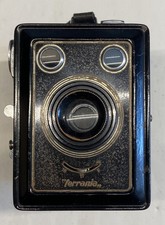 "ferrania"  (Zehta)  Boxkamera