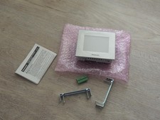 PANASONIC HMI COLOR GT05 AIG05SQ03D   NEUWERTIG