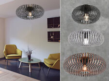 Design Lampen über Esstisch