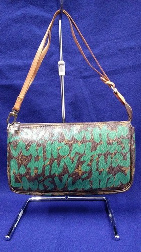 Louis vuitton m92191 monogram - louis,