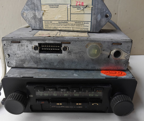 Altes porsche blaupunkt - altes,