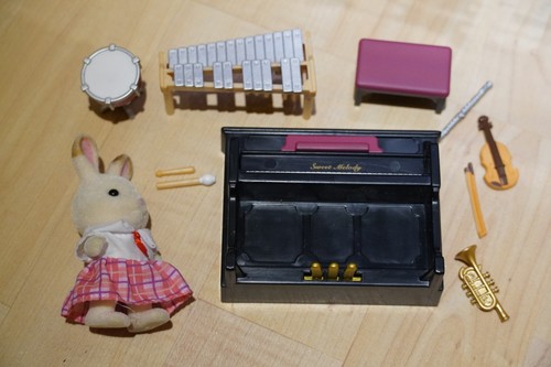 Sylvanian families piano - sylvanian,