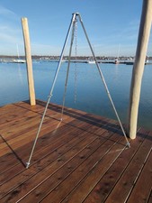 XXL Dreibein-Grill Höhe