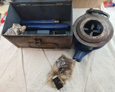 Gewindeschneidkopf mit Stange