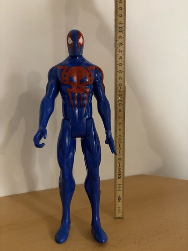 Marvel spider man 2099 - 2099, titan