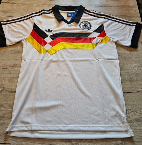 Deutschland heimtrikot retro - deutschland, heimtrikot,