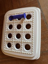 Tupperware happy snack - happy,