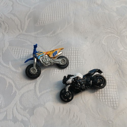 Motorräder hotwheels 450 und - hotwheels,
