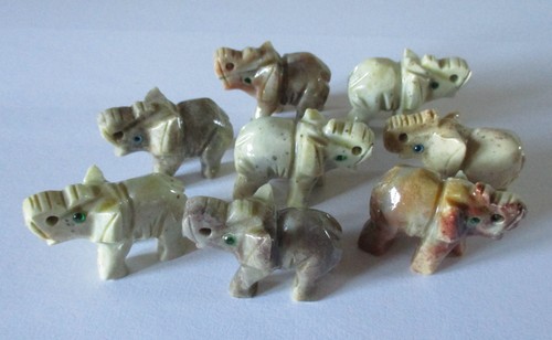 Steingravur elefant - ~,