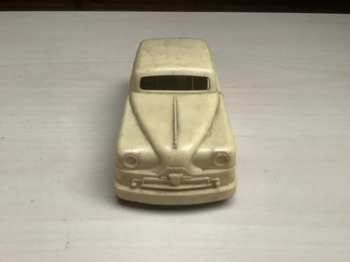 Altes ddr spielzeugauto - altes,