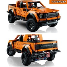 FORD F-150 RAPTOR MIT TRAILER