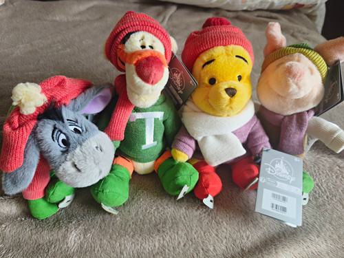 Disney store winnie pooh - winnie,