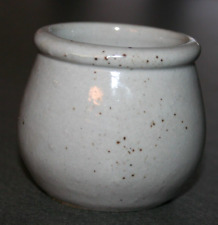 Kleiner Steinzeug Topf