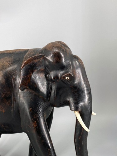 Großer elefant skulptur - *,