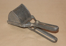 alte Kartoffelquetsche