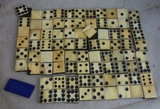 altes DOMINO Spiel aus Holz