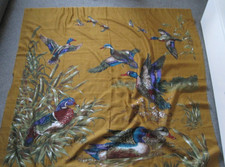 großes Damen Tuch Ente