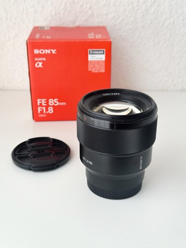 Sony 85mm sel85f18 - 85mm, f/1.8