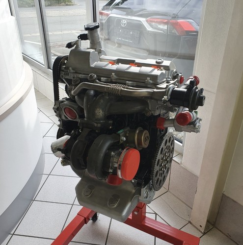 Toyota corolla wrc engine - toyota,