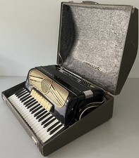 HOHNER Verdi VN Akkordeon – 120 Bass, 41 Tasten – mit Koffer  #100