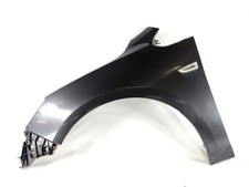 13390002 Kotflügel Vorne