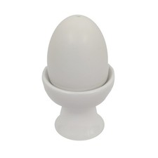 Ei in Eierbecher Salz- und