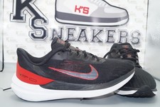 Nike Air Winflo 9 EU 44 US 10 Sportschuhe DD6203-003 Schwarz / Rot Low Tops
