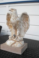 Adlerfigur aus Alabasterstein nur für Innenbereich