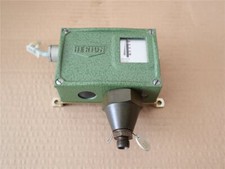 TEST FUCHS - HERION Druckschalter/ Typ 08118.00 - 0,5 ... 25 bar - 380 V - 6 A