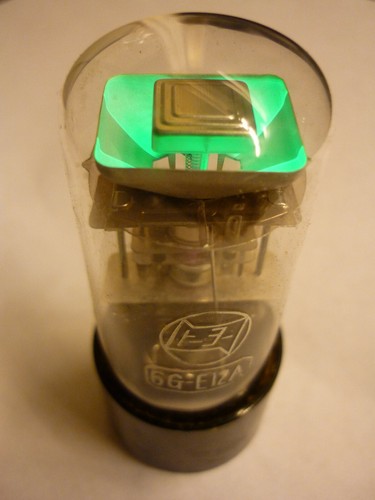 E12 magic eye tube - eye,