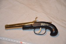 Benzin-Feuerzeug in Pistolenform als deko
