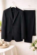 Eleganter herrenanzug der - eleganter,