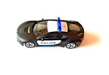 ✅ siku 1533 * BMW i8 Coupé US-Police von 2020 ohne OVP * bicolor * Polizei