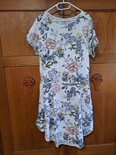 Leichtes  BW - Leinen Kleid / Sommerkleid in Gr. M / L, guter Zustand