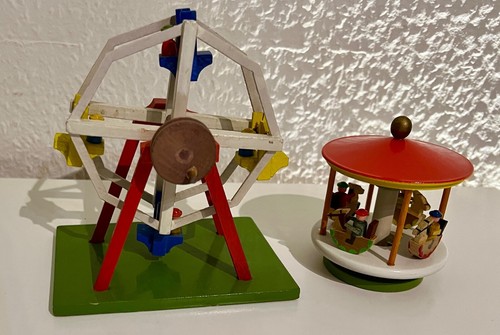 Riesenrad und karussell aus - riesenrad,