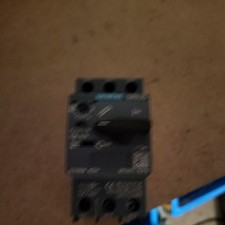 Siemens Sirius 3RV2  Leistungsschalter (3RV2011-1KA10)